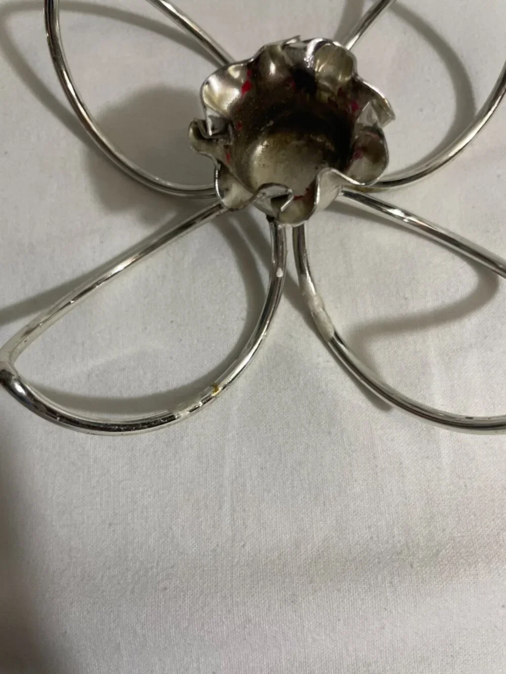 Set of 2 Modern Silver Tone Flower Metal Tealight Candle Holders Floral Decor